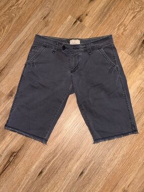 Y2K American Eagle Outfitters Charcoal Gray Bermuda Women’s Shorts
